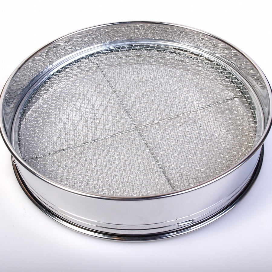 Jeu de sept pièces, diamètre 300 mm