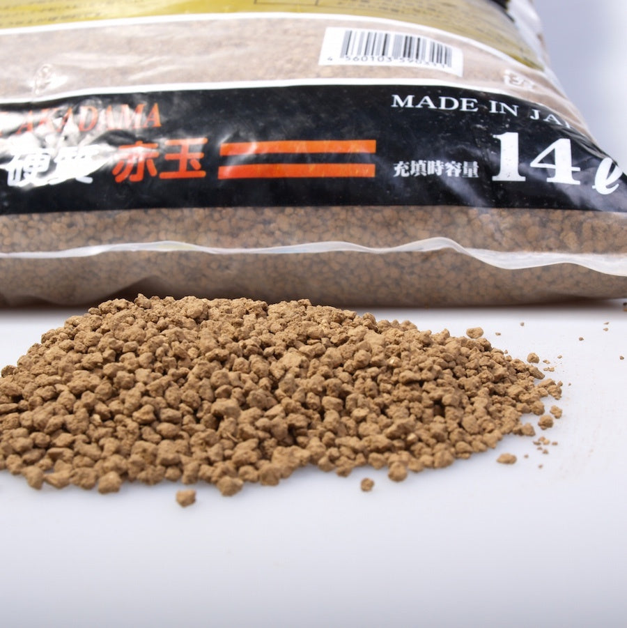 Terreau fin pour bonsaï Akadama 14 L