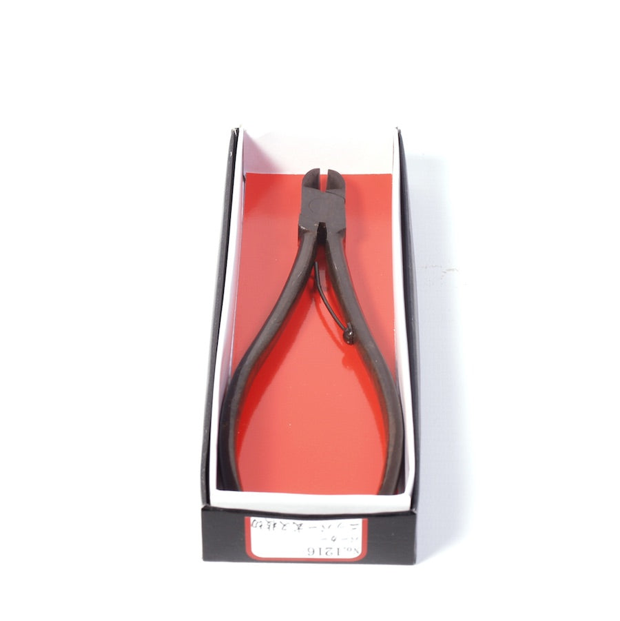 Pince concave petite avec embout presque droit, qualité supérieure japonaise acier carbone 180 mm