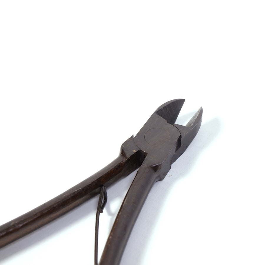 Pince concave petite avec embout presque droit, qualité supérieure japonaise acier carbone 180 mm